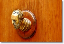 door_knob_ferrara_001 * Door Knob, Ferrara, Italy