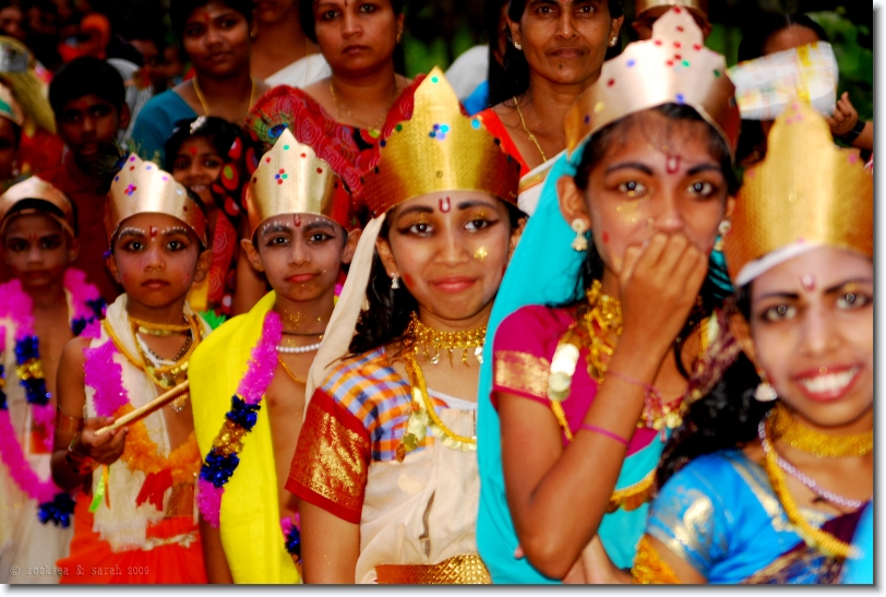 gopikas, sri krishna jayanthi at bharananganam, kerala